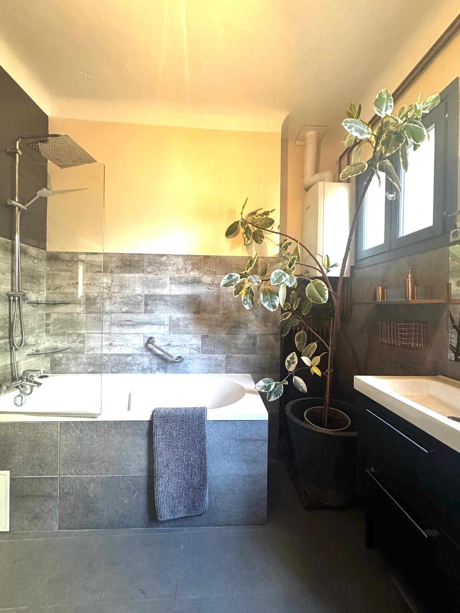 Boutique Saint Germain * Parijs